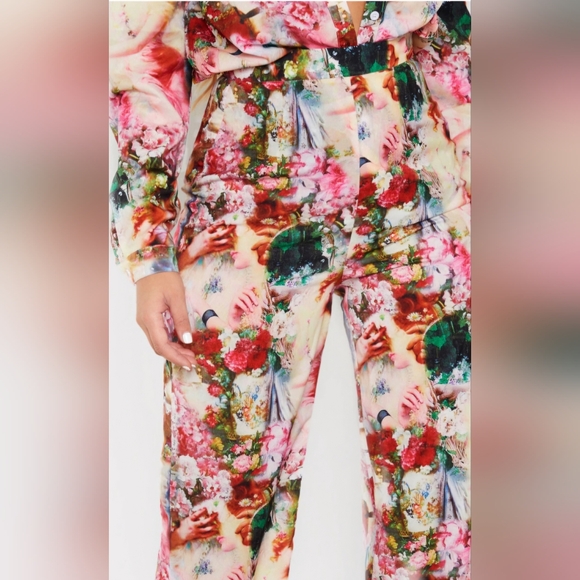 Rose Femme Renaissance Print Pants (10) - Picture 2 of 8